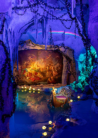 Bild: Hauptgrotte mit See