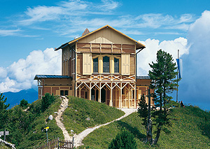 Picture: King's House on Schachen